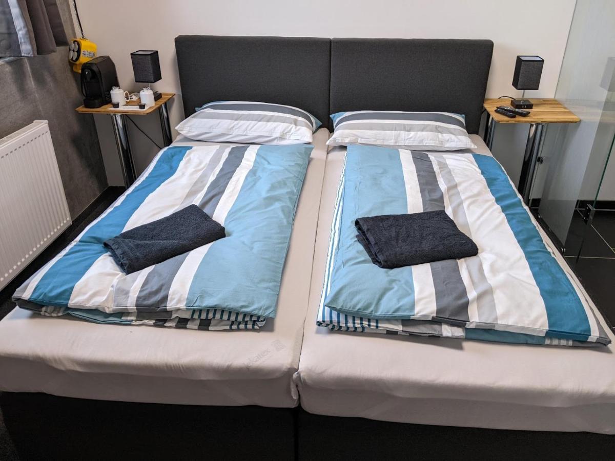 Business-Motel & 24H Selfcheckin Heimsheim Eksteriør billede
