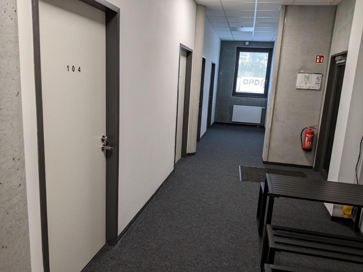 Business-Motel & 24H Selfcheckin Heimsheim Eksteriør billede