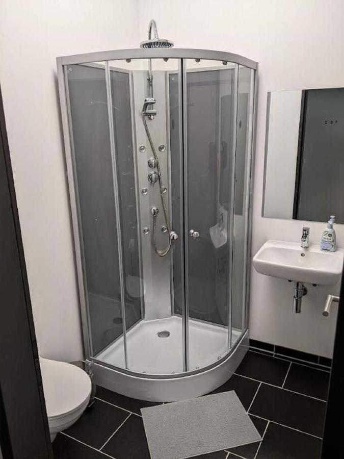 Business-Motel & 24H Selfcheckin Heimsheim Eksteriør billede