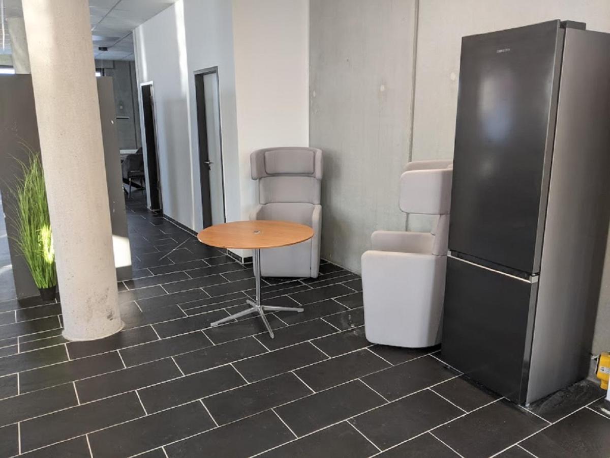 Business-Motel & 24H Selfcheckin Heimsheim Eksteriør billede