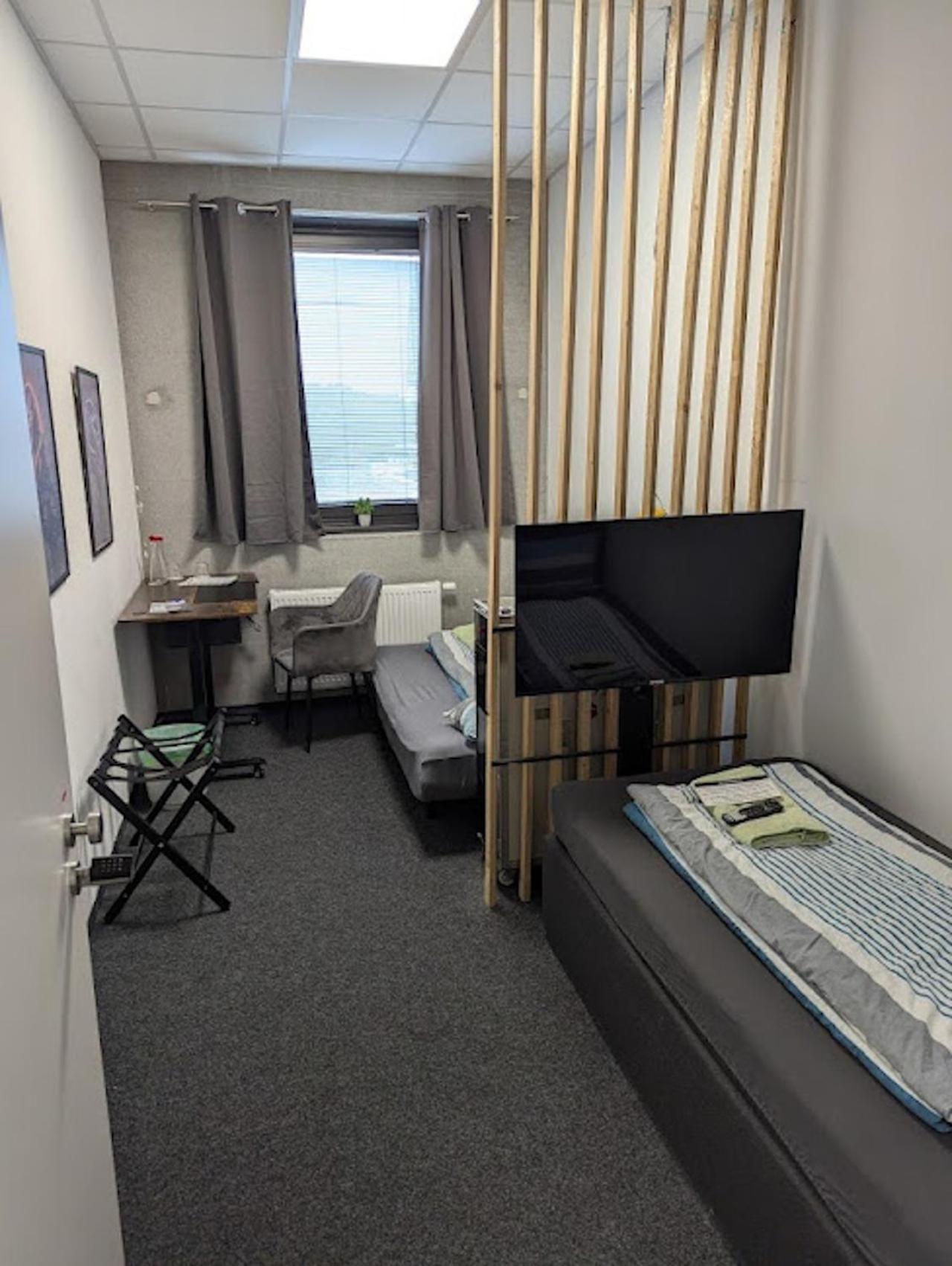 Business-Motel & 24H Selfcheckin Heimsheim Eksteriør billede