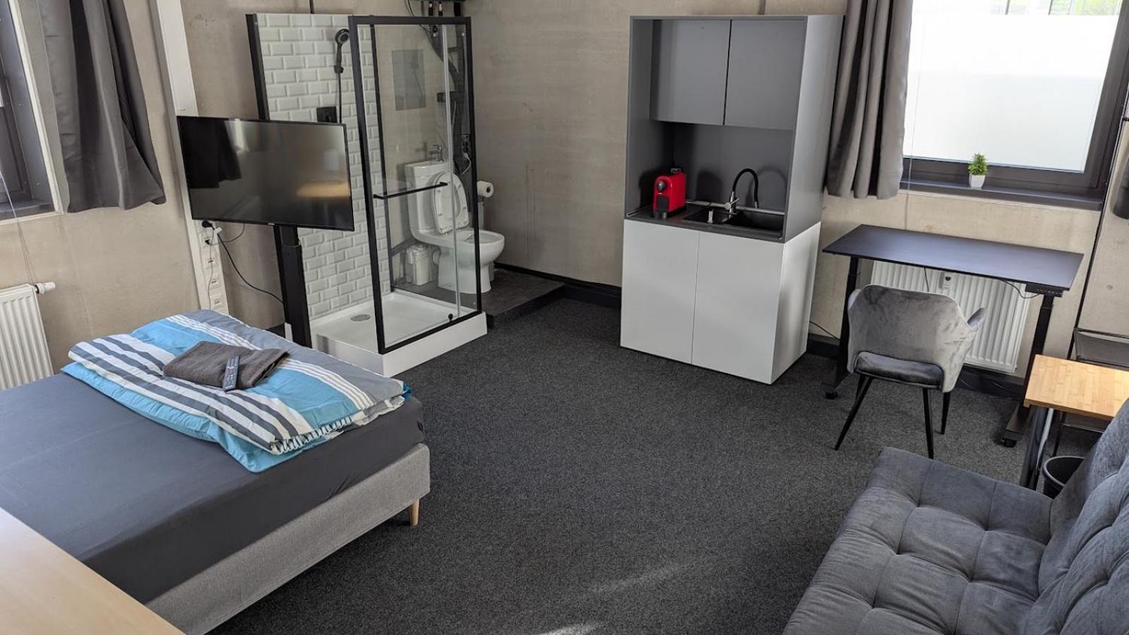 Business-Motel & 24H Selfcheckin Heimsheim Eksteriør billede